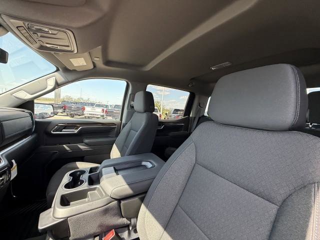 New 2026 GMC Sierra 1500 SLE image 17