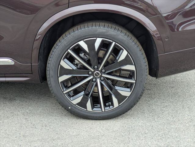 New 2026 Volvo XC90 T8 Ultra w/ Protection Package AWD/4WD image 6