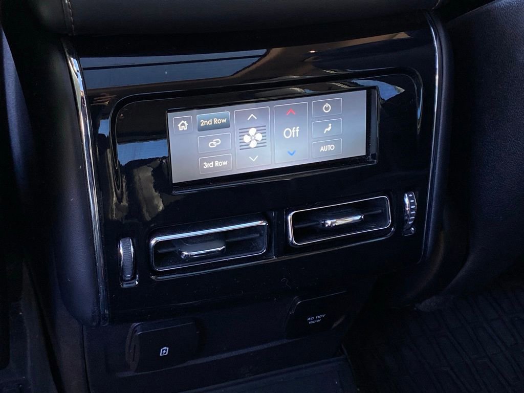 Used 2020 Lincoln Aviator Reserve w/ Equipment Group 202A image 30