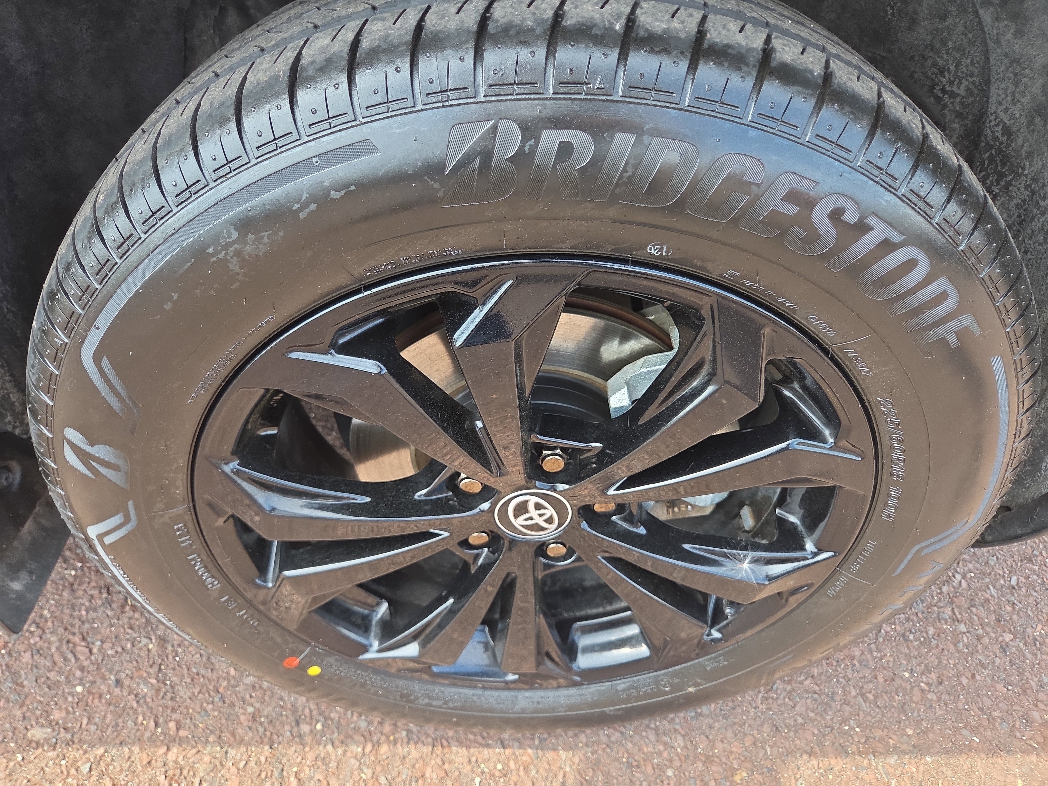 Certified 2024 Toyota RAV4 SE w/ Weather Package AWD/4WD image 9