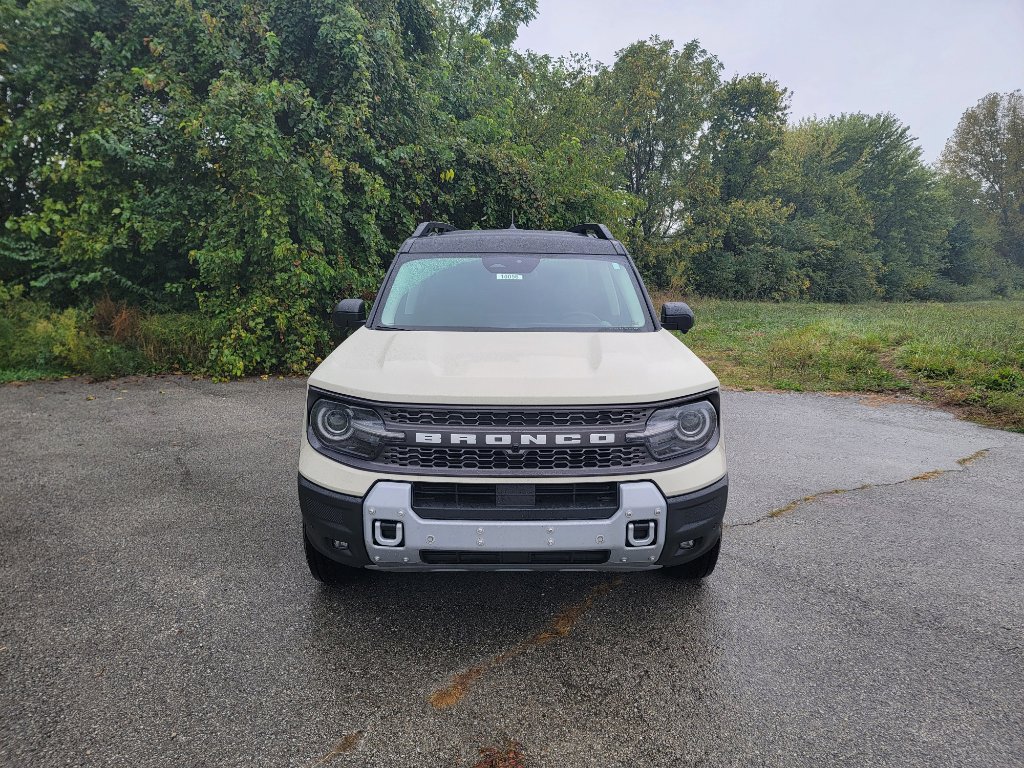 New 2025 Ford Bronco Sport Badlands w/ Badlands Tech Package image 2