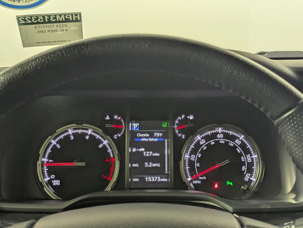 Used 2024 Toyota 4Runner Limited RWD image 19