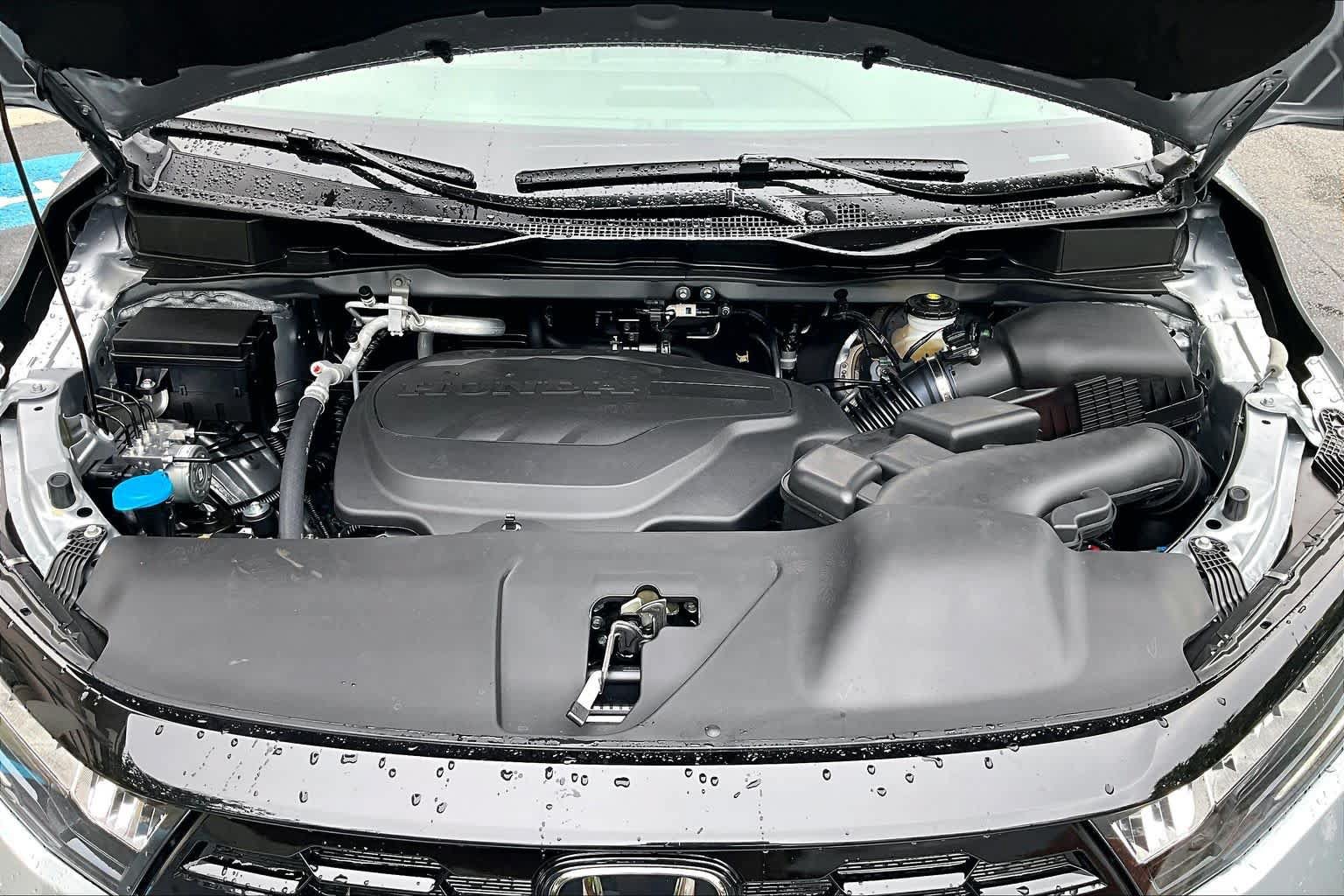 New 2026 Honda Odyssey Touring image 15