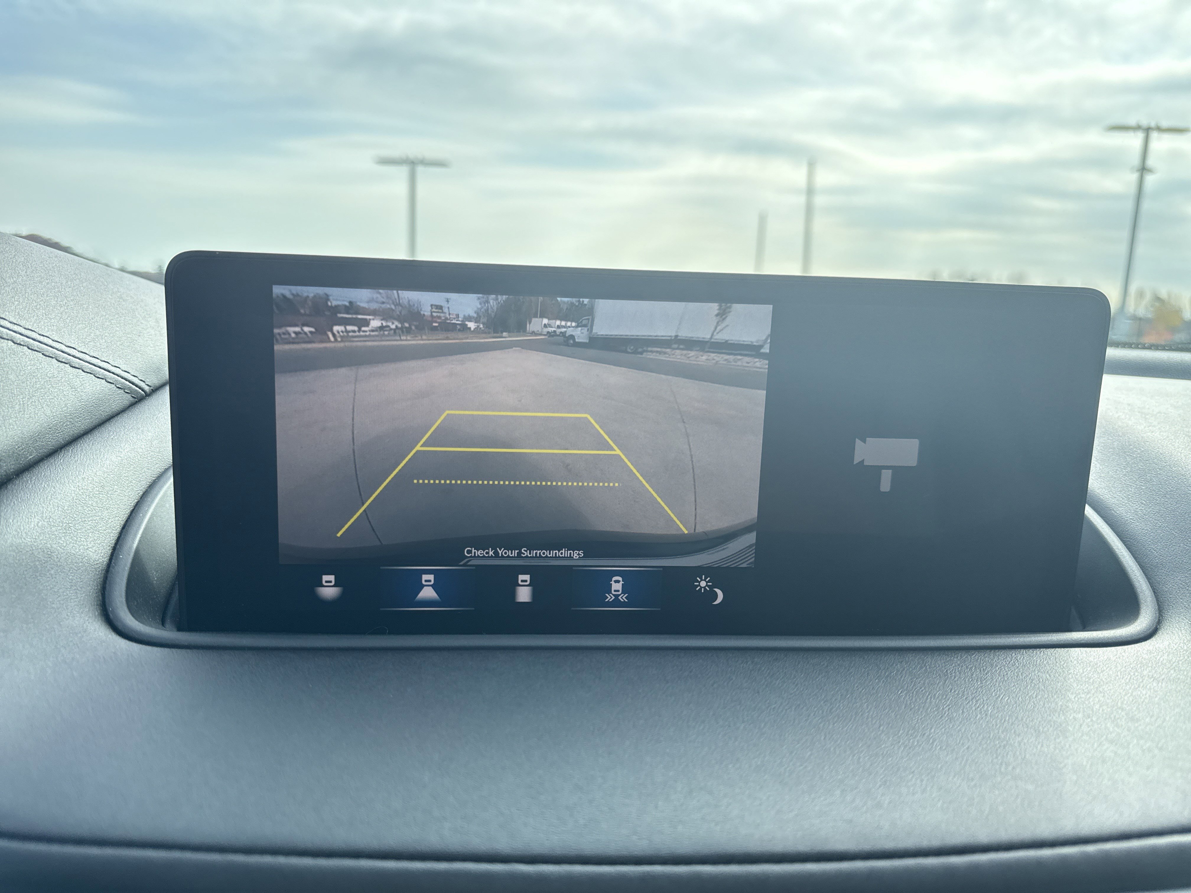 Certified 2024 Acura MDX SH-AWD w/ Technology Package image 25