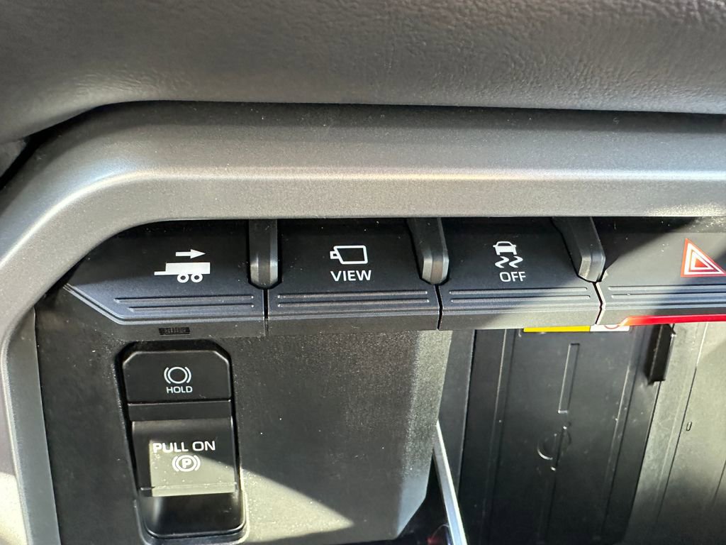 Used 2024 Toyota Tundra Platinum image 19