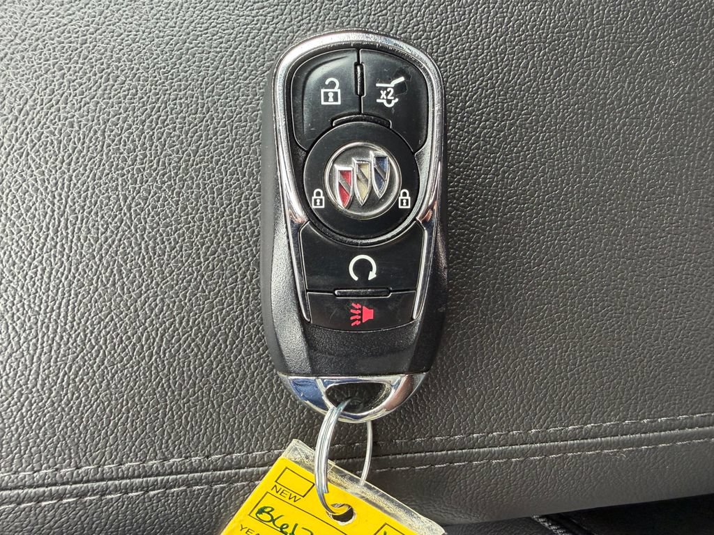 Used 2022 Buick Encore GX Select w/ Experience Buick Package FWD image 32