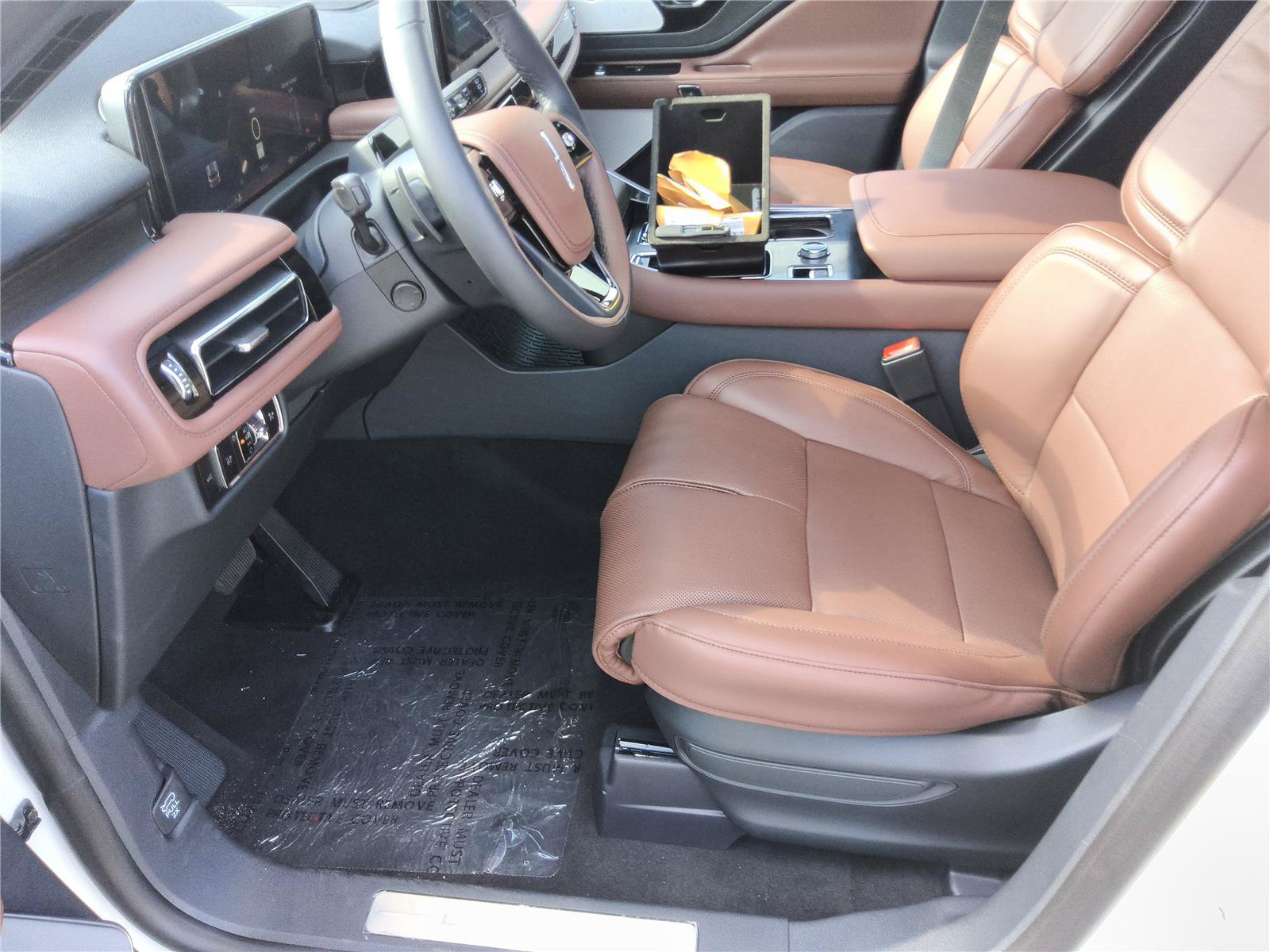 New 2026 Lincoln Aviator Reserve AWD/4WD image 13