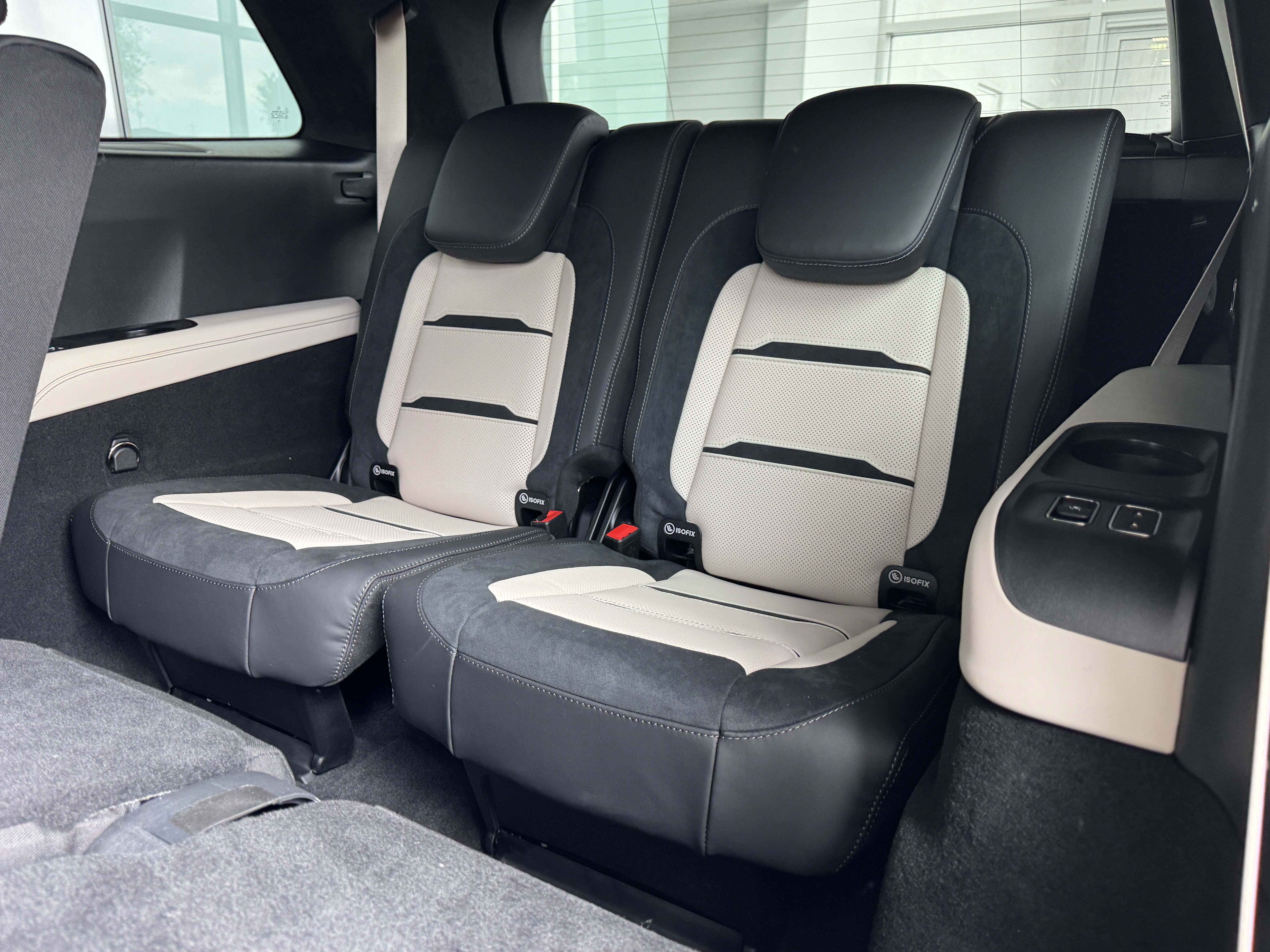 New 2026 Mercedes-Benz GLS 63 AMG 4MATIC image 25