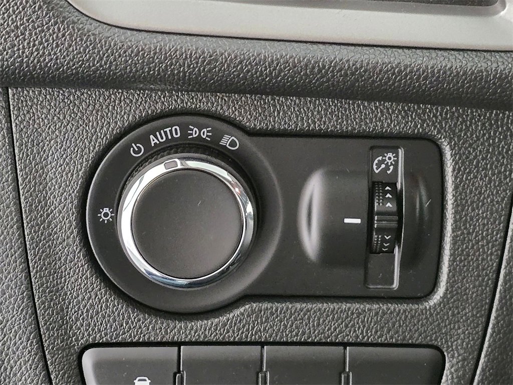 Used 2022 Chevrolet Spark LS image 27