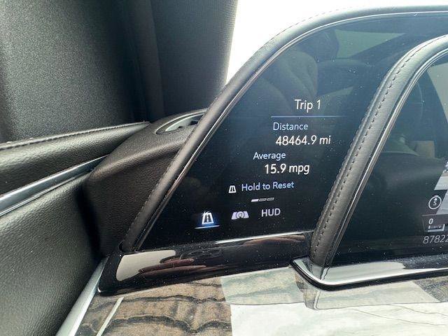 Used 2021 Cadillac Escalade ESV Premium Luxury AWD/4WD image 25
