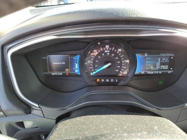 Used 2019 Ford Fusion Titanium FWD image 12