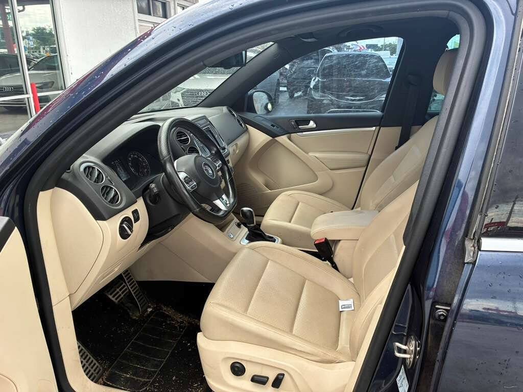 Used 2016 Volkswagen Tiguan R-Line FWD image 3