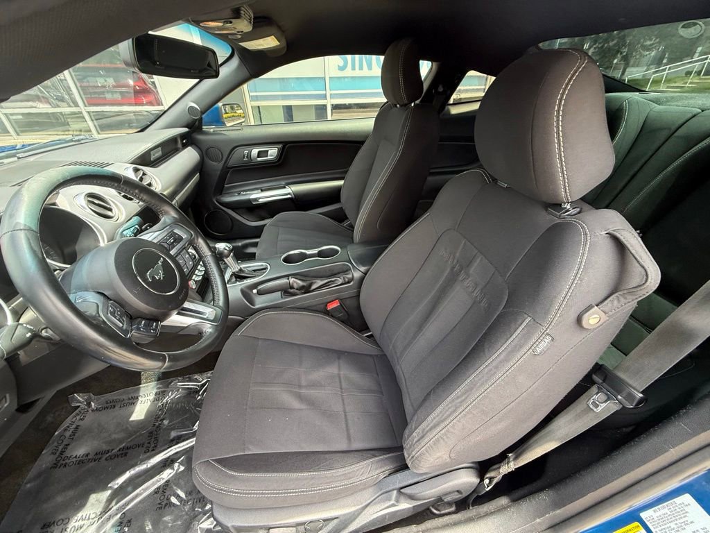 Used 2018 Ford Mustang Coupe w/ Equipment Group 101A RWD image 14