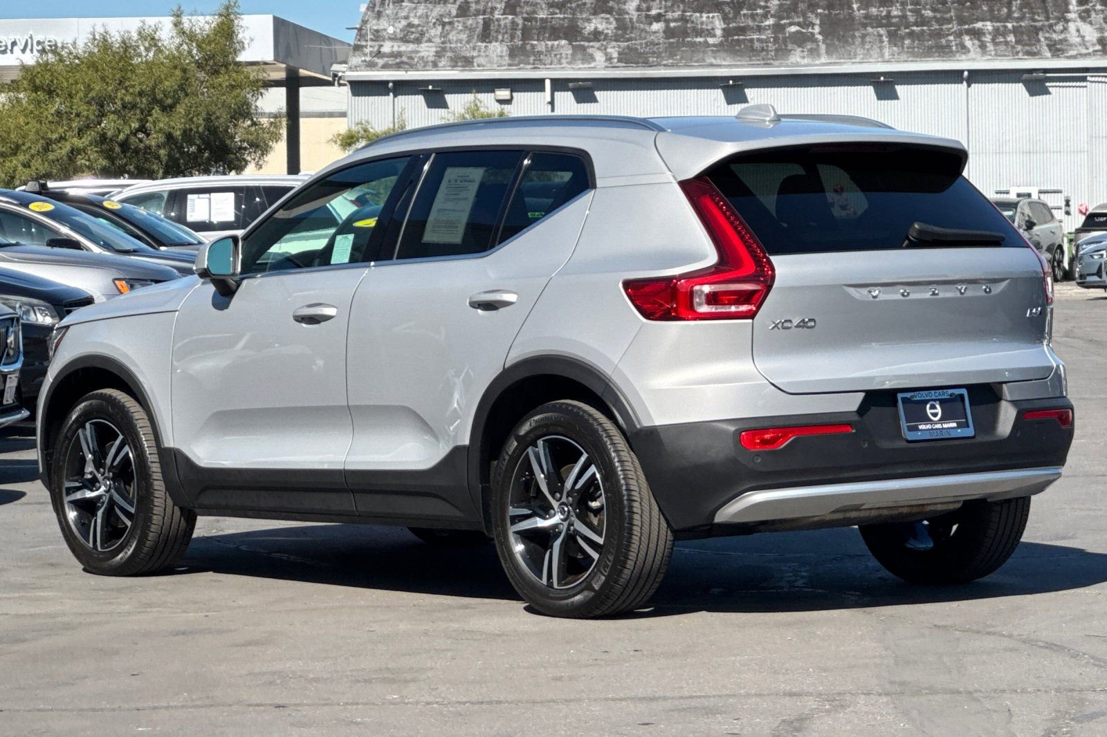 Certified 2025 Volvo XC40 B5 Core AWD/4WD image 7
