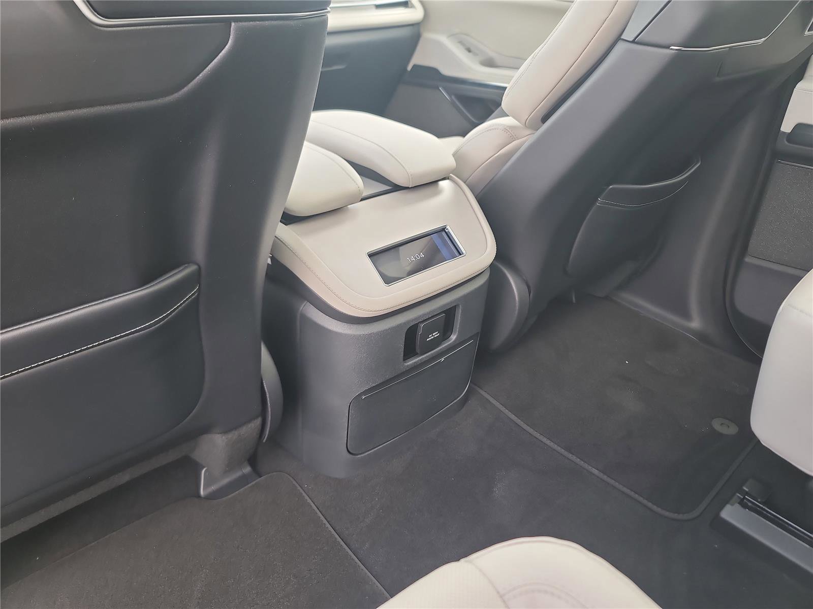 New 2026 Lincoln Navigator Reserve image 17