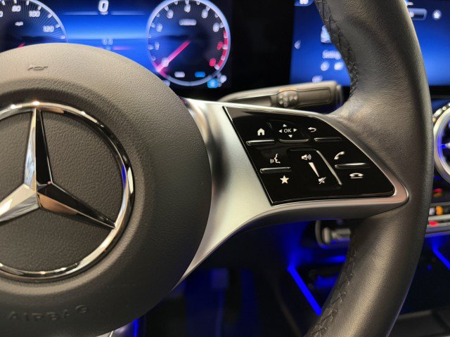 Certified 2025 Mercedes-Benz GLA 250 image 22