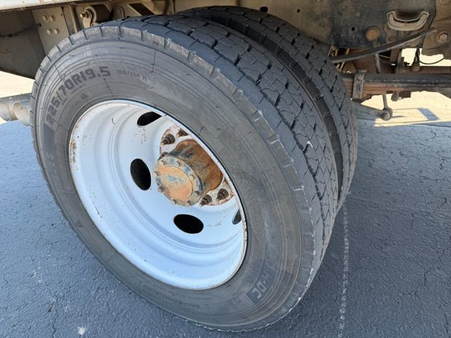 Used 2011 Ford F450 XL AWD/4WD image 7