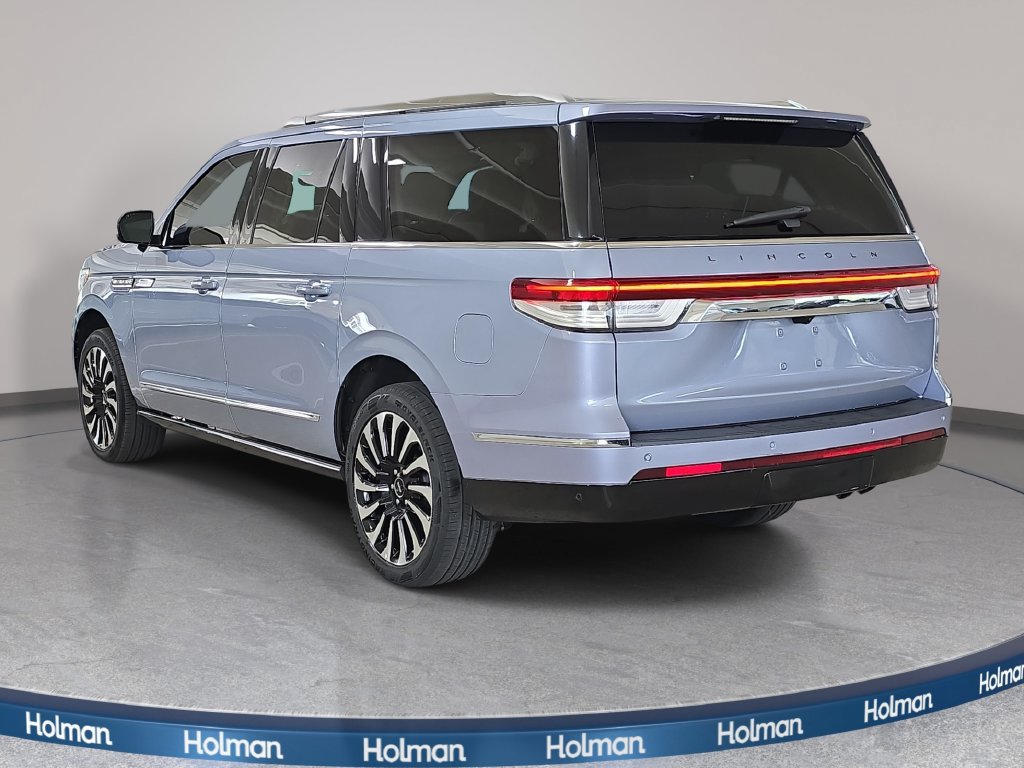 Used 2022 Lincoln Navigator L Black Label AWD/4WD image 9