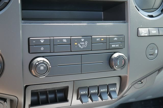 New 2027 Ford F750 2WD Regular Cab Super Duty image 17