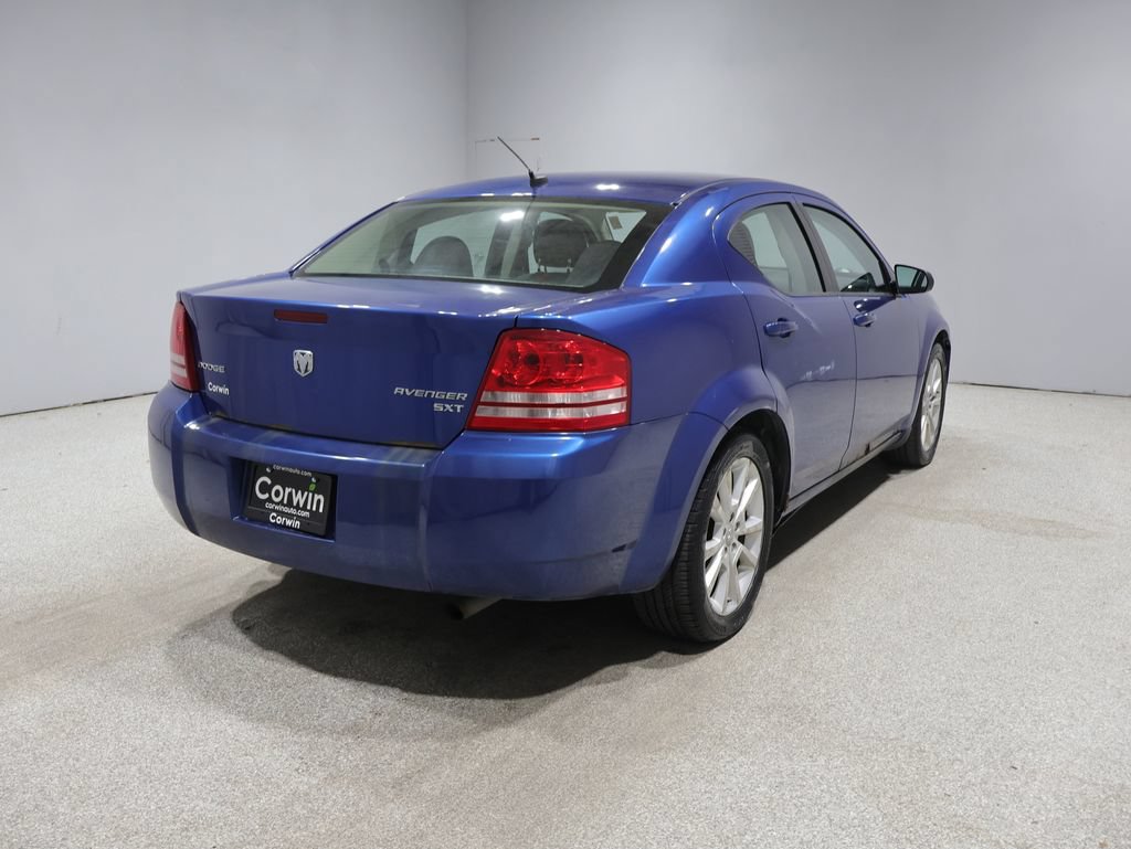 Used 2010 Dodge Avenger SXT FWD image 2
