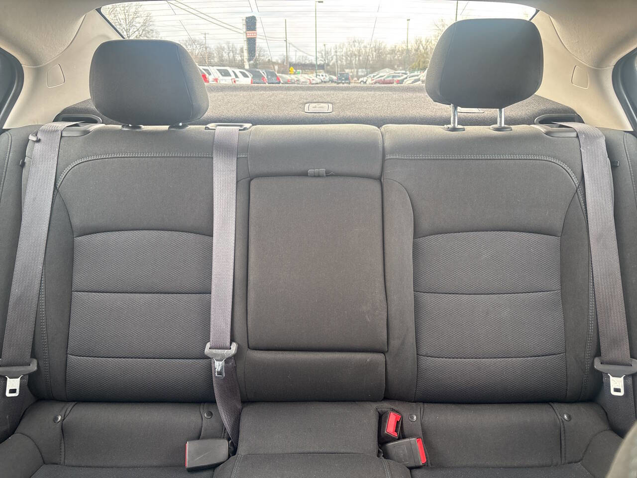 Used 2017 Chevrolet Cruze LT image 25