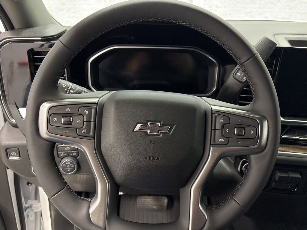 New 2026 Chevrolet Silverado 1500 RST AWD/4WD image 25