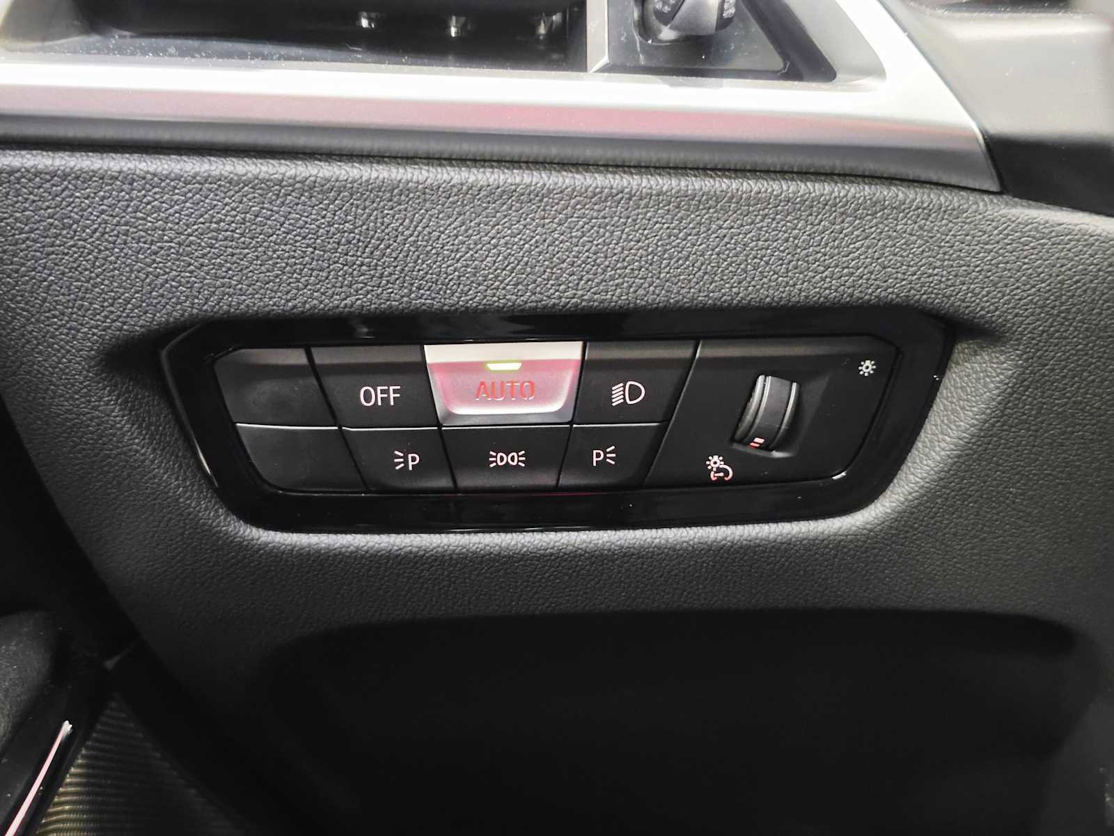 New 2026 BMW M340i xDrive w/ Premium Package image 21