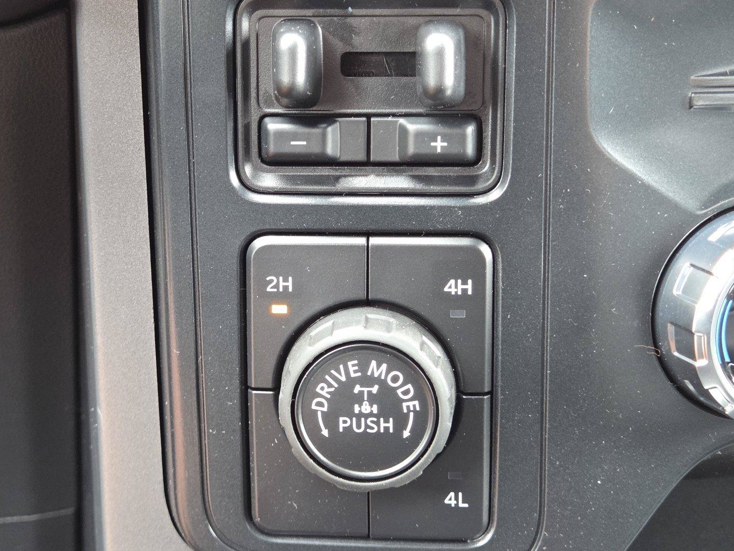 New 2026 Ford F150 XLT w/ Equipment Group 302A MID AWD/4WD image 33