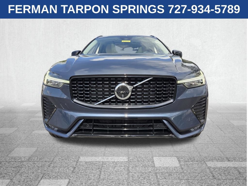 Certified 2024 Volvo XC60 B5 Ultimate w/ Protection Package Premier AWD/4WD image 3