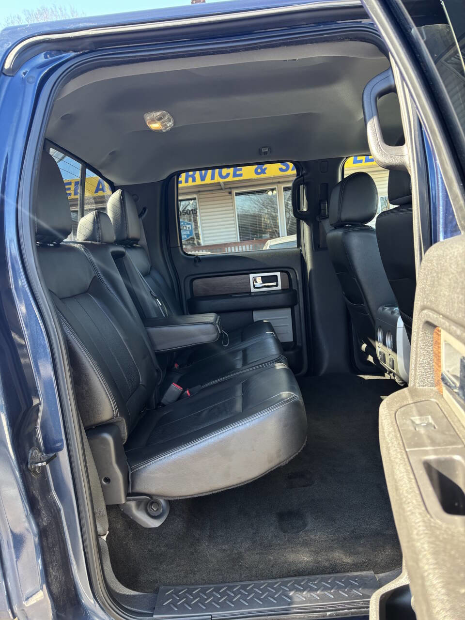 Used 2013 Ford F150 Lariat w/ Mid Equipment Group image 17