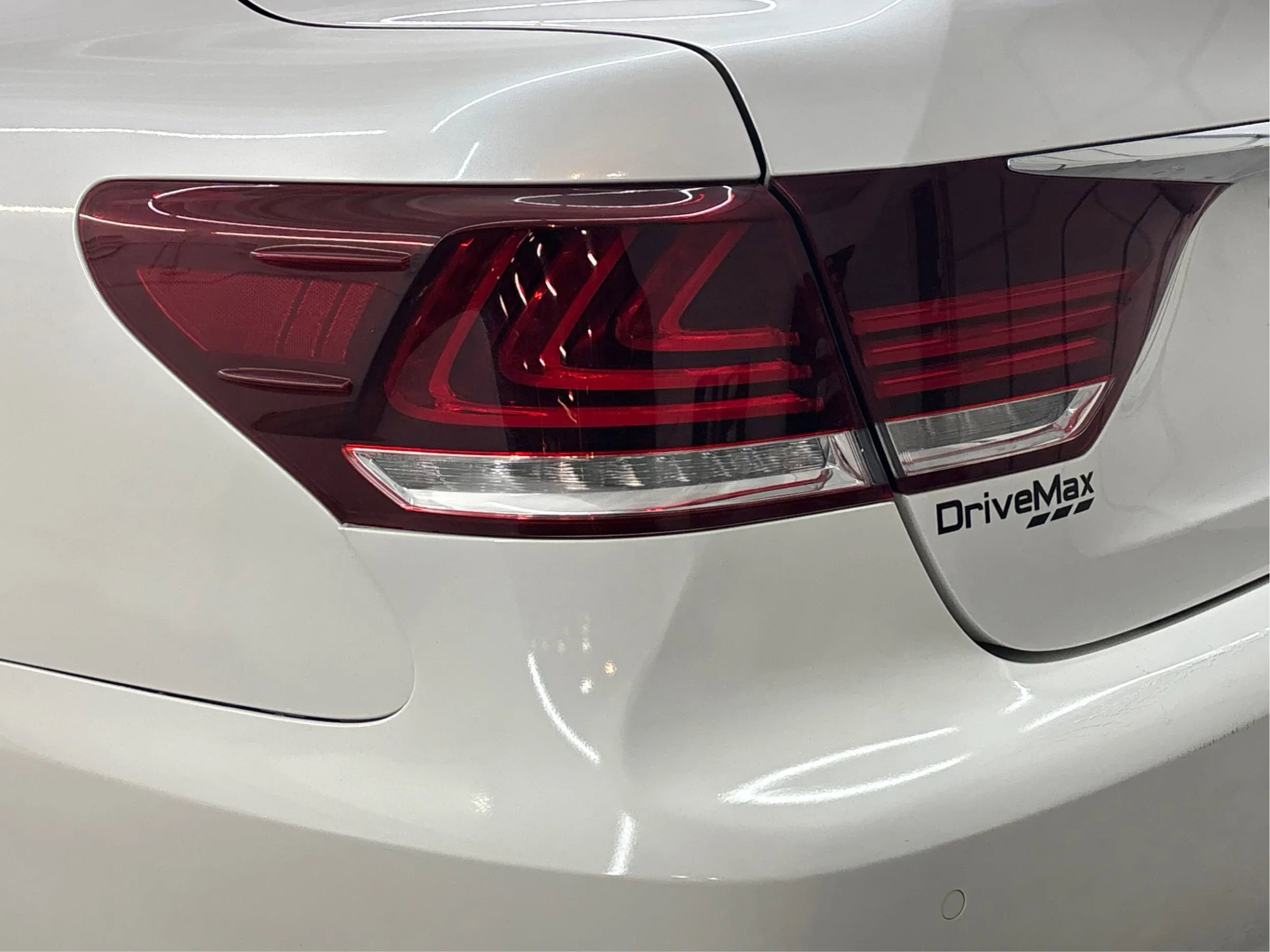 Used 2017 Lexus LS 460 AWD w/ Comfort Package image 33