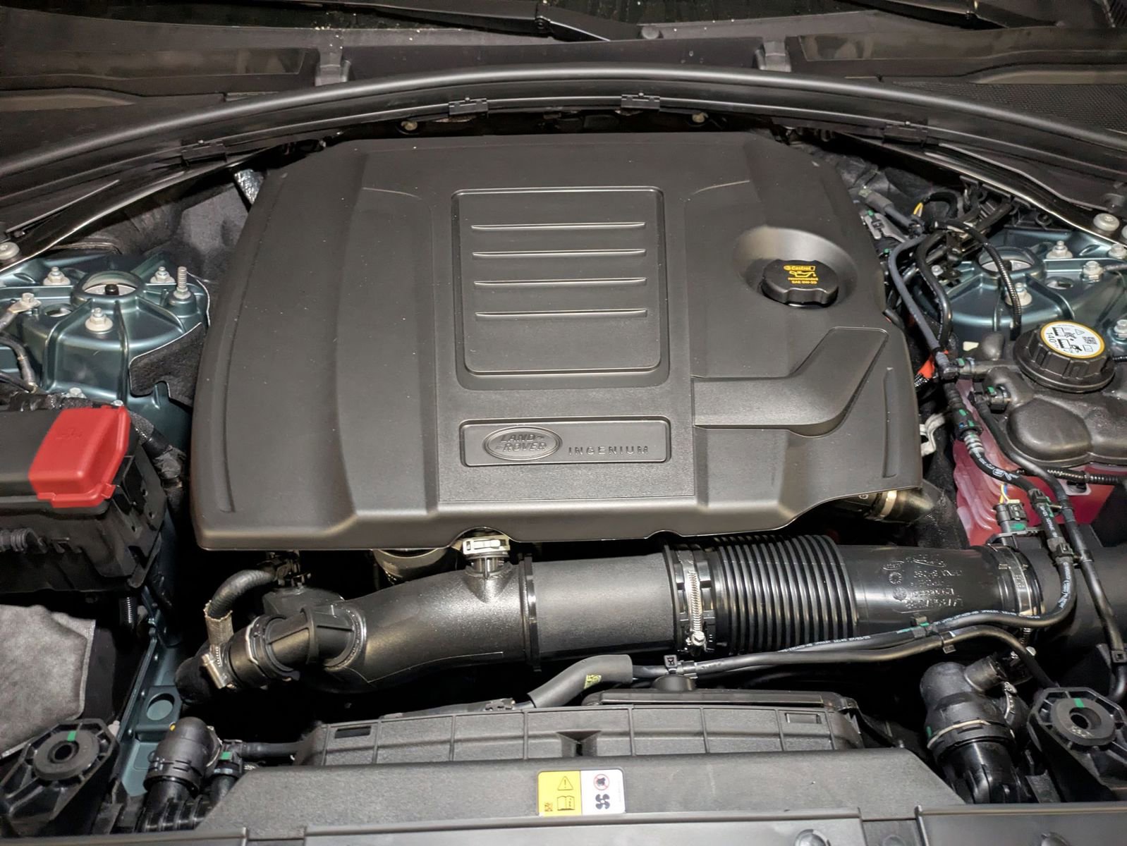 New 2026 Land Rover Range Rover Velar S image 18