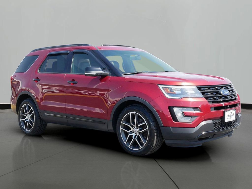 Used 2016 Ford Explorer Sport w/ Equipment Group 401A AWD/4WD image 4