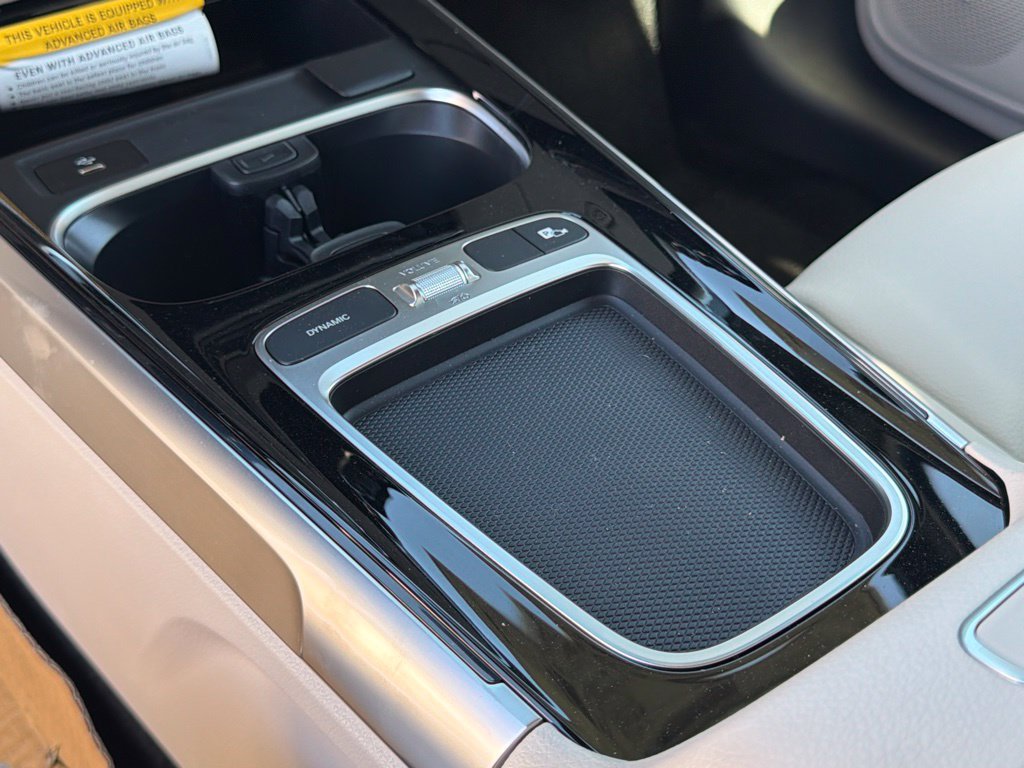 New 2026 Mercedes-Benz GLB 250 4MATIC image 26