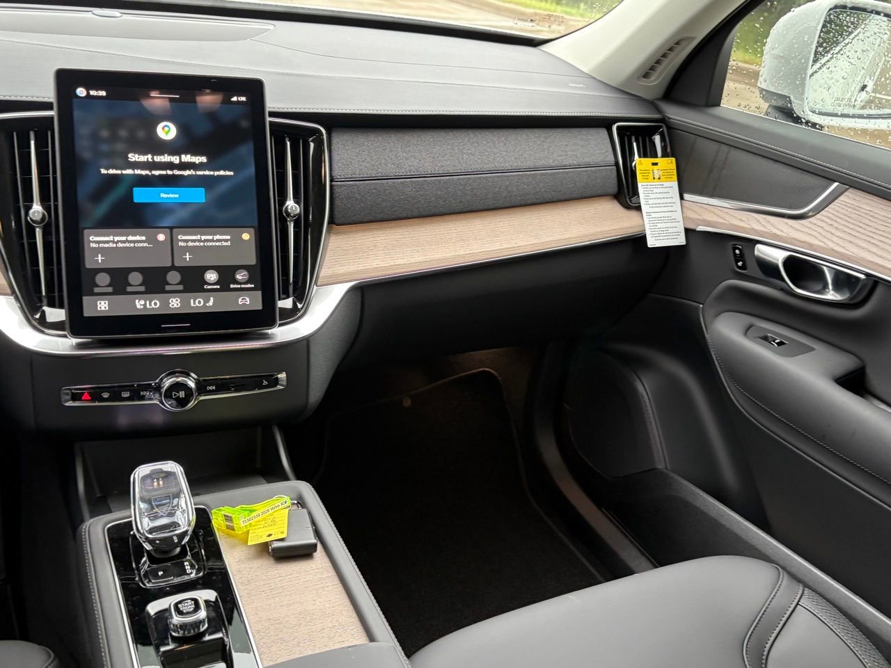 New 2026 Volvo XC90 B6 Plus w/ Protection Package Premier AWD/4WD image 12