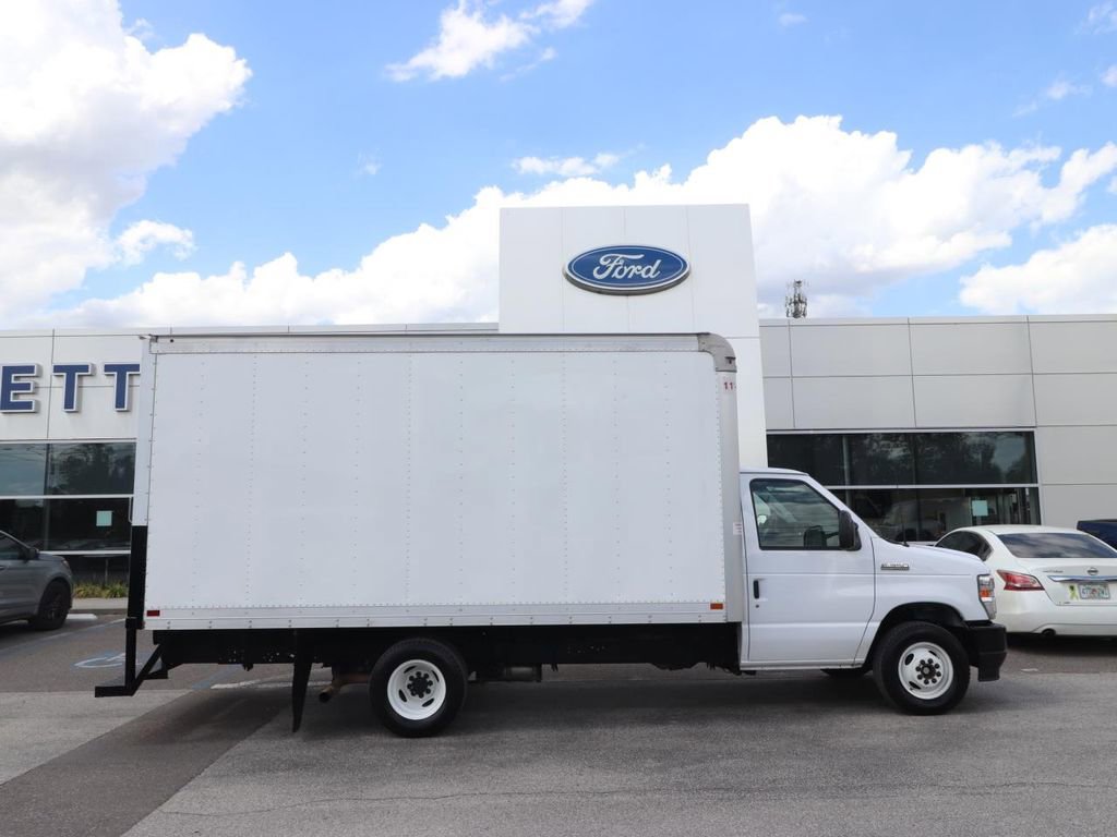 Used 2023 Ford E-350 and Econoline 350 Super Duty w/ Power Windows & Locks Group RWD image 16
