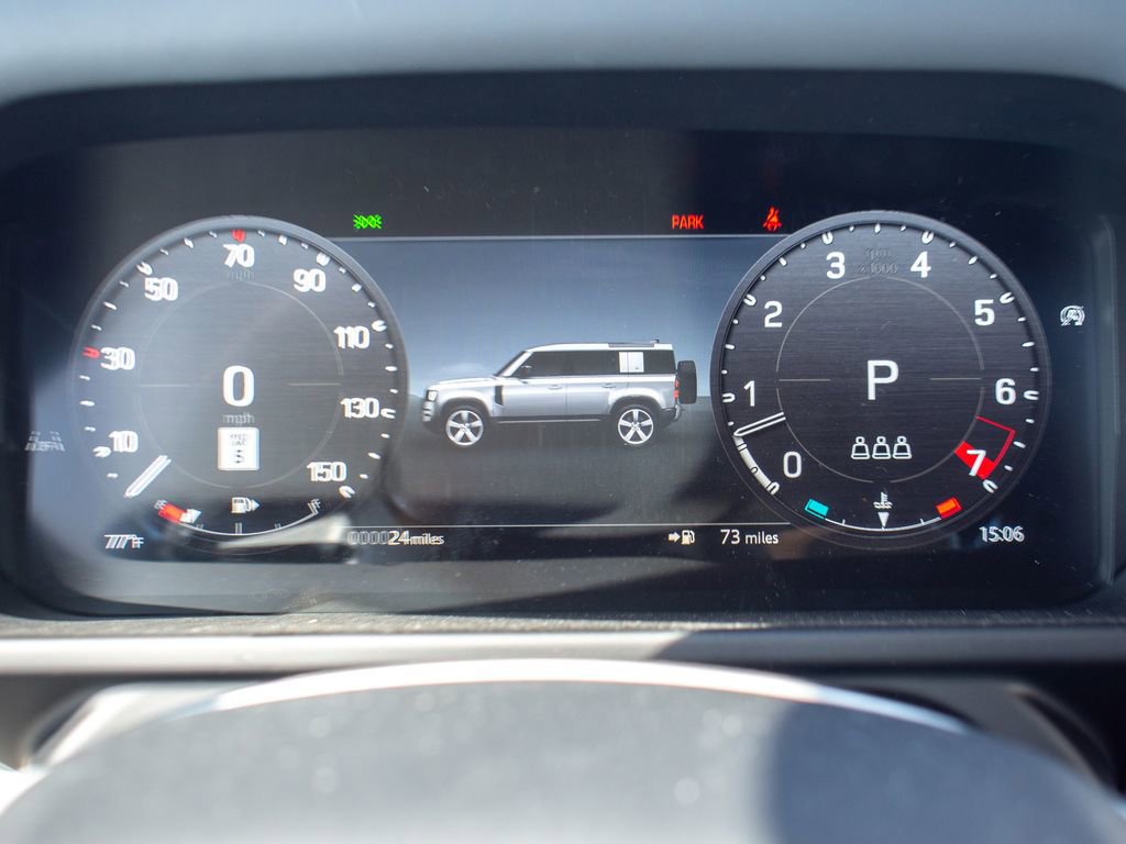 New 2026 Land Rover Defender 110 X-Dynamic SE image 13