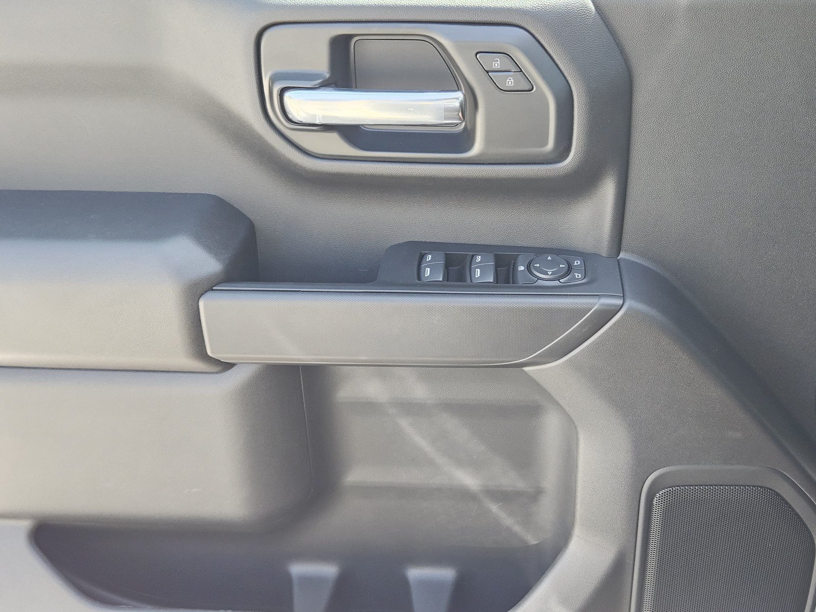 New 2026 Chevrolet Silverado 1500 Custom AWD/4WD image 16
