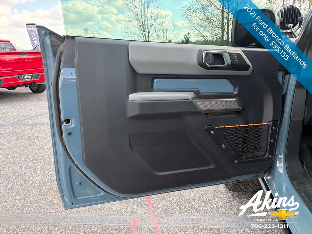 Used 2021 Ford Bronco Badlands image 16