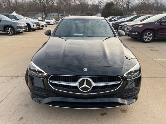 Used 2025 Mercedes-Benz C 300 4MATIC Sedan image 2