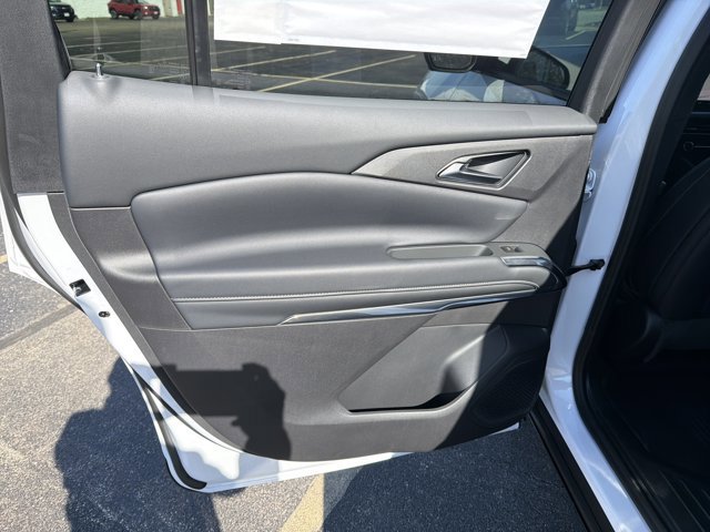 New 2026 Chevrolet Traverse LT image 23