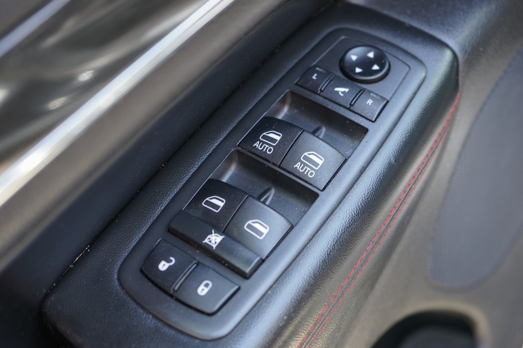 Used 2020 Jeep Grand Cherokee Trailhawk AWD/4WD image 15