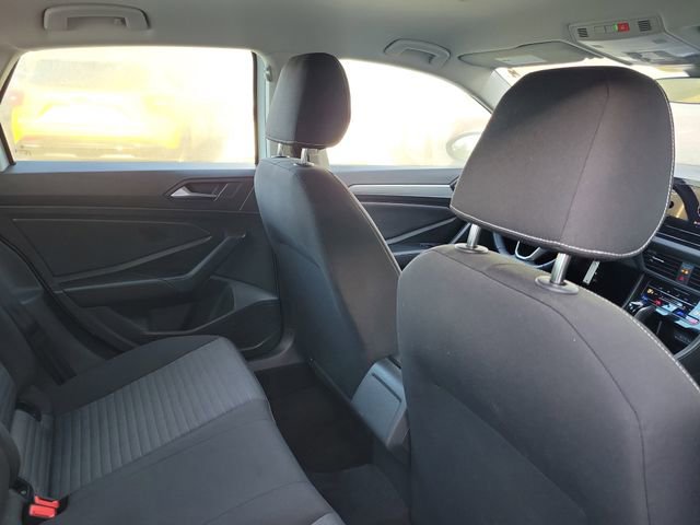 Used 2025 Volkswagen Jetta S image 28