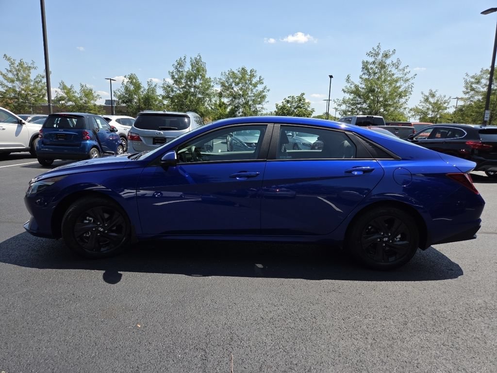 Used 2023 Hyundai Elantra SEL FWD image 18