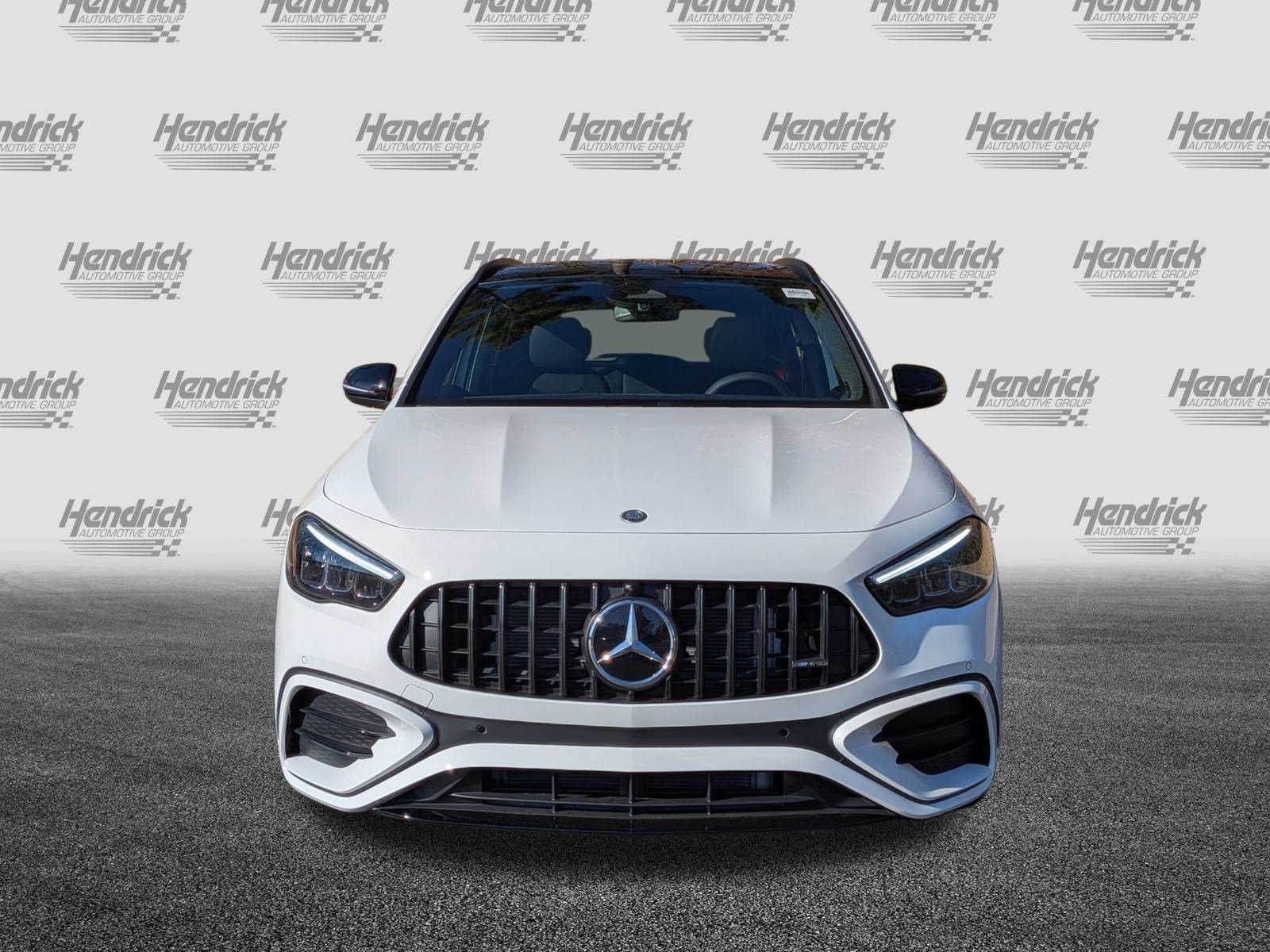 New 2026 Mercedes-Benz GLA 35 AMG 4MATIC image 3