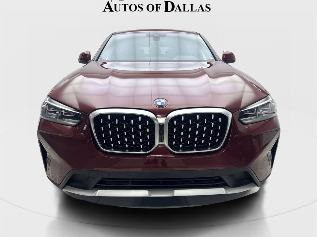 Used 2022 BMW X4 xDrive30i w/ Premium Package AWD/4WD image 3