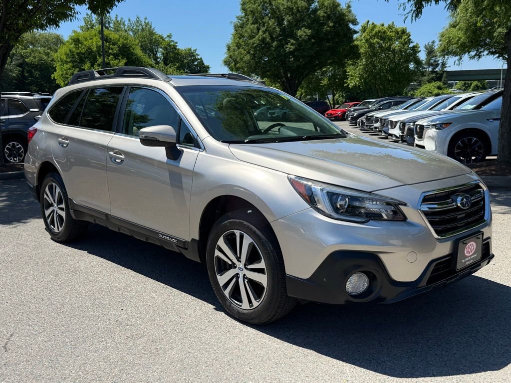 Used 2019 Subaru Outback 3.6R Limited AWD/4WD image 4