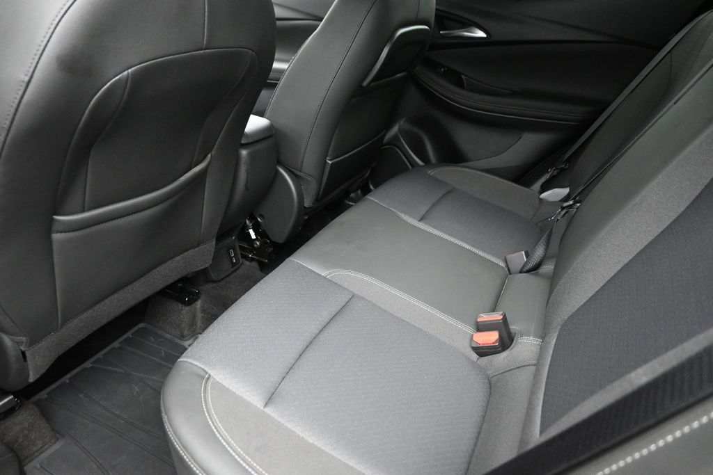 Used 2023 Buick Encore GX Preferred w/ Cold Weather Comfort Package AWD/4WD image 12