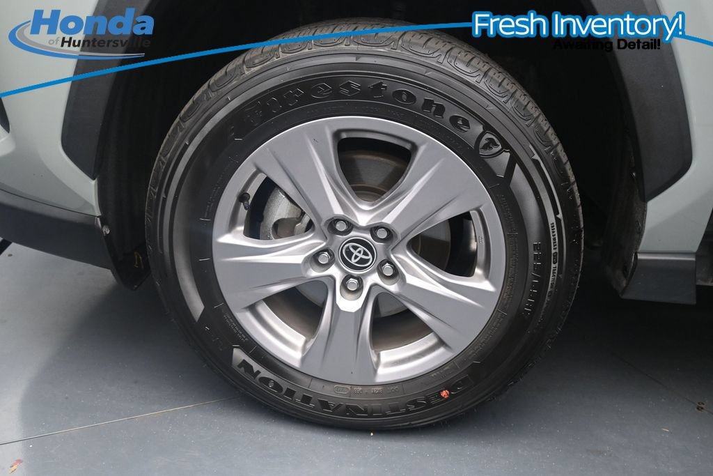Used 2023 Toyota RAV4 XLE w/ Convenience Package FWD image 16