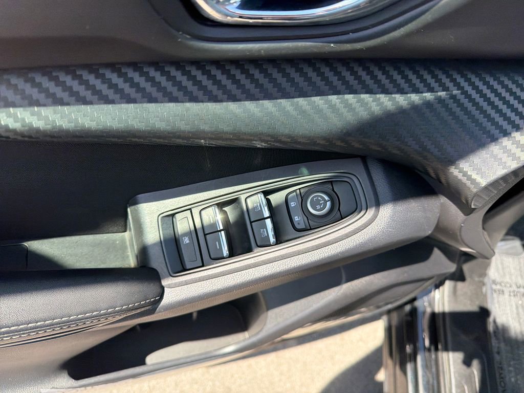 Used 2023 Subaru Ascent Premium w/ Convenience Package AWD/4WD image 16